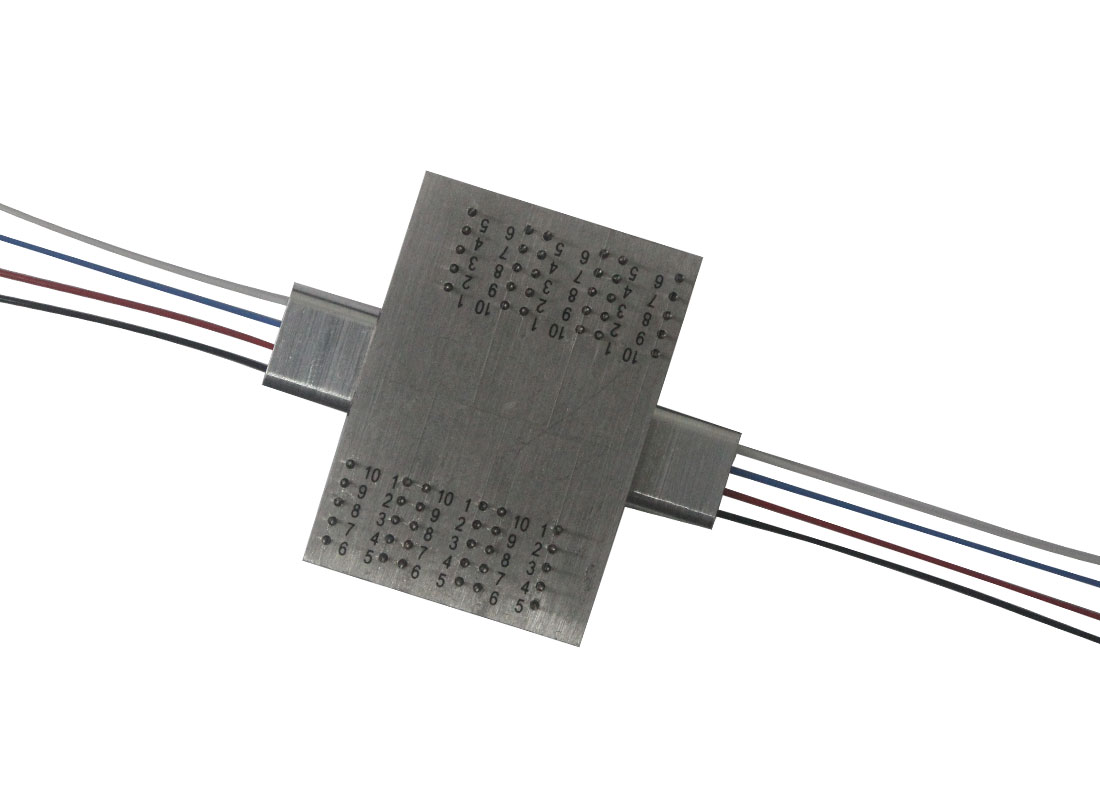 4&times;4T 保偏光开关（小型迷你光开关） - 广西科毅光通信