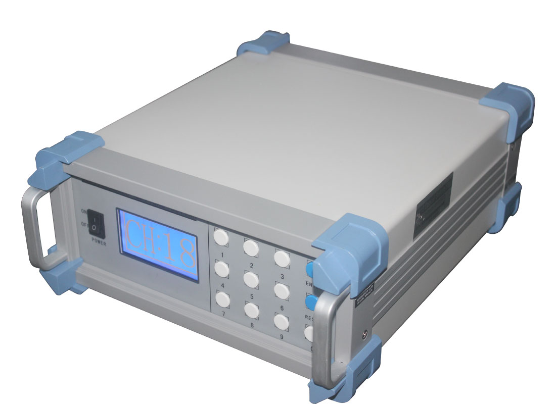 1&times;32台式保偏光开关 - 广西科毅光通信